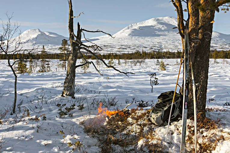 avkoppling, eld, elda, fjll, fjllandskap, fjllen, fjlltopp, friluftsliv, hgfjll, Jmtland, kafferast, Landskap, lgereld, lgerliv, natur, Norra Tvrklumpen, Snasen, Storsnasen, stmmning, stmningsbild, stmningsbilder, tvrklumpen, uteliv, vinterlandskap, vinterstmning, rstid, rstider