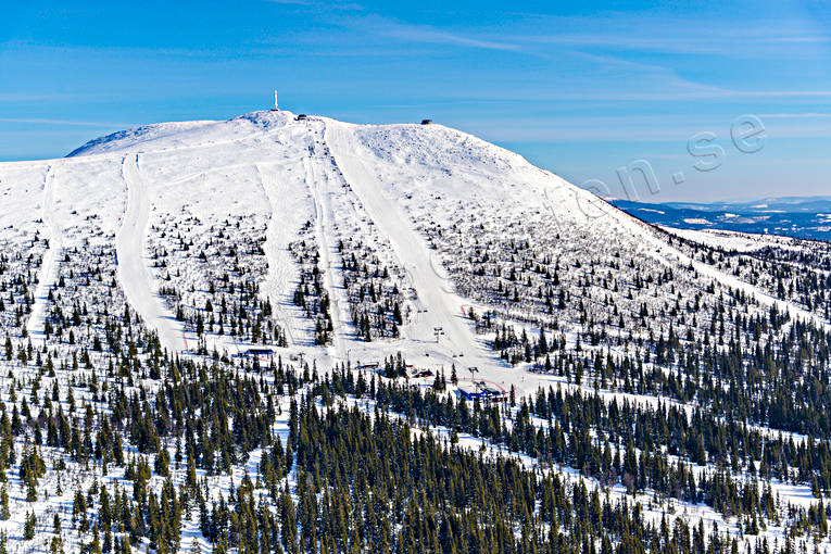 Lofsdalen Flygfoto anläggningar, drönarbilder, drönarfoto, flygbild, flygbilder, Flygfoto, flygfoton, Hovärken, Härjedalen, Lofsdalen, samhällen, skidanläggning, skidbackar, skidort, vinter