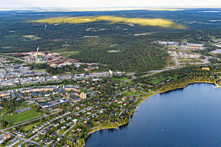 Lugnvik Östersund Flygfoto bostadsområde, drönarbilder, drönarfoto, flygbild, flygbilder, Flygfoto, flygfoton, Jämtland, Lugnvik, sommar, städer, värmeverk, Östersund