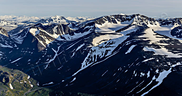 Láddjuvággi mot Kebnekaise drönarbilder, drönarfoto, fjäll, FJÄLLEN, flygbild, flygbilder, Flygfoto, flygfoton, Kebnekaise, Laddjuvaggi, Landskap, lappland