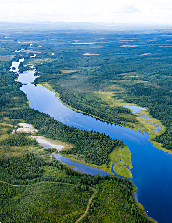 Långan vid Stormyren drönarbilder, drönarfoto, flygbild, flygbilder, Flygfoto, flygfoton, Jämtland, Långan, sommar, Stormyren, älv, älvar