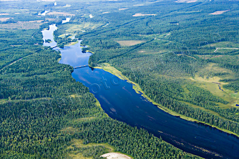 Långan vid Stormyren drönarbilder, drönarfoto, flygbild, flygbilder, Flygfoto, flygfoton, Jämtland, Långan, sommar, Stormyren, älv, älvar