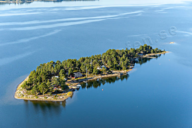 Malskär i Hudiksvallsfjärden drönarbilder, drönarfoto, flygbild, flygbilder, Flygfoto, flygfoton, Hudiksvallsfjärden, Hälsingland, Landskap, Malskär, sommar, stuga, stugor, ö, öar
