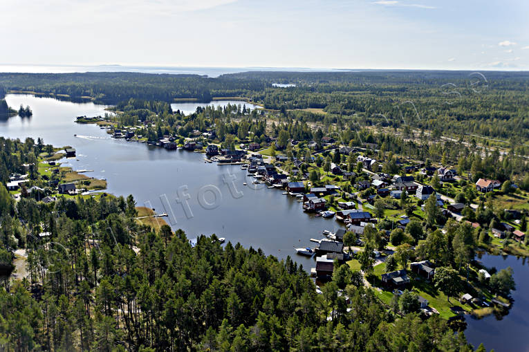 drnarbilder, drnarfoto, flygbild, flygbilder, Flygfoto, flygfoton, Landskap, Medelpad, sommar, stugor