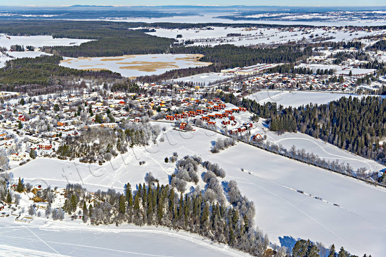 bebyggelse, drnarbilder, drnarfoto, flygbild, flygbilder, Flygfoto, flygfoton, Frsn, Jmtland, mjlle, Mjlle kulle, samhllen, stder, vinter, ndsjn, stersund
