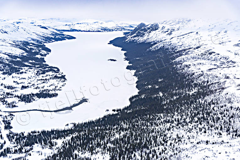 Mjölkvattnet vid Oldfjällen drönarbilder, drönarfoto, flygbild, flygbilder, Flygfoto, flygfoton, Jämtland, Landskap, magasin, Mealhka, Mjölkvattnet, Oldfjällen, Stor-Mjölkvattnet, strömränna, vattenkraftsmagasin, vinter