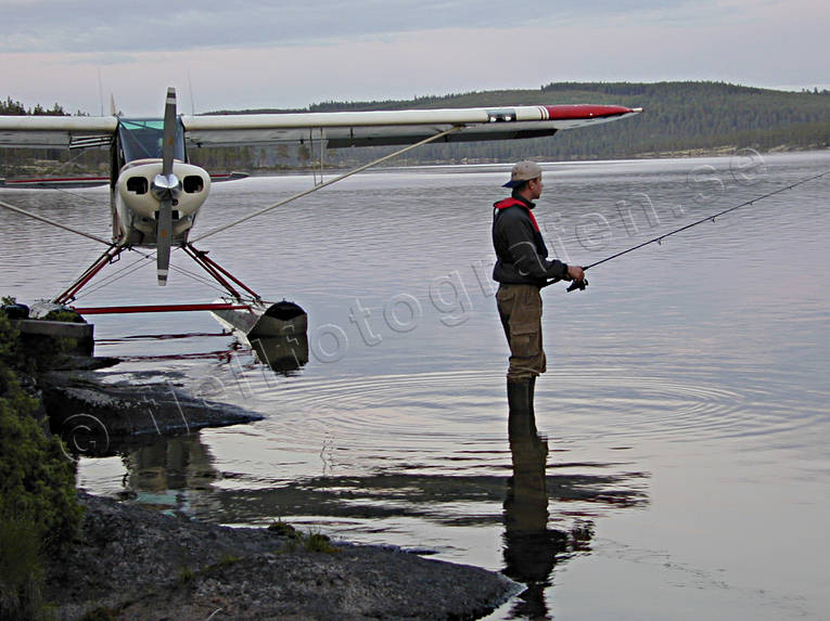 Nattfiske vid flygmaskin fiske, flyg, Forsån, haspel, haspelfiske, nattfiske, spinn, spinnfiske, sportfiske
