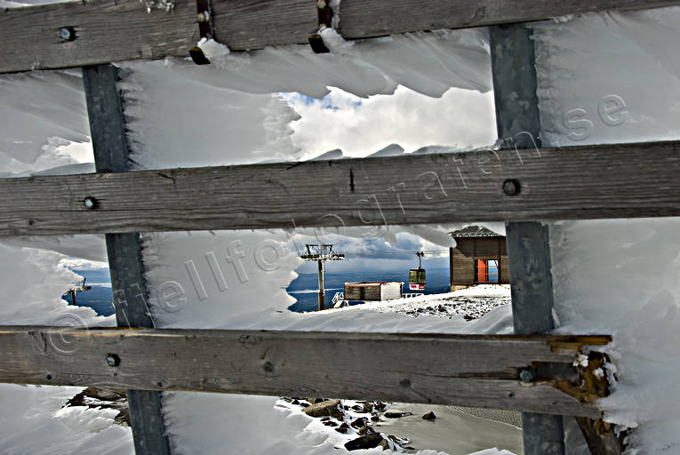 Nedisning snöstaket vid gondolen gondol, Jämtland, lift, nedisning, samhällen, snöstaket, Åre, Åreskutan
