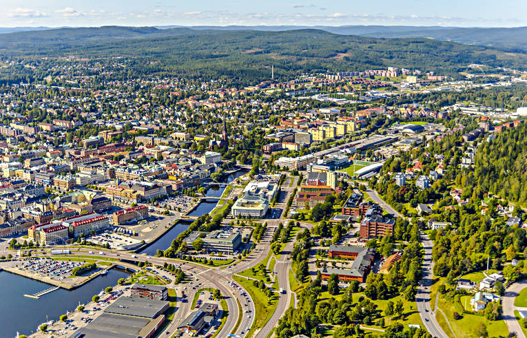 Norrmalm Sundsvall drönarbilder, drönarfoto, flygbild, flygbilder, Flygfoto, flygfoton, Landskap, Medelpad, Norrmalm, Selångersån, sommar, Stenstaden, städer, Sundsvall, utlopp