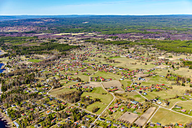 Nusnäs Dalarna Flygfoto Dalarna, drönarbilder, drönarfoto, flygbild, flygbilder, Flygfoto, flygfoton, Nusnäs, samhällen, vår