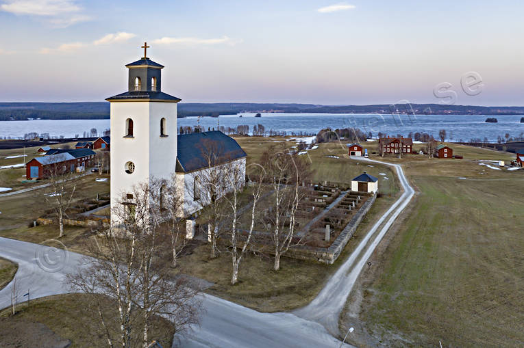 Näs kyrka Flygfoto byar, byggnader, drönarbild, drönarbilder, drönarfoto, flygbild, flygbilder, Flygfoto, flygfoton, Jämtland, kyrka, kyrkor, Näs, vår