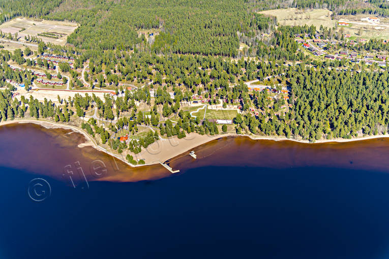 Orsandabaden Dalarna, drönarbilder, drönarfoto, flygbild, flygbilder, Flygfoto, flygfoton, Leksand, nöjesanläggning, Orsandabaden, samhälle, samhällen, sommarland, vår