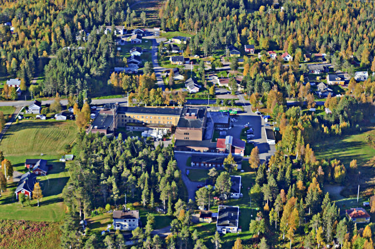 Pajala i höstfärger drönarbilder, drönarfoto, flygbild, flygbilder, Flygfoto, flygfoton, höst, Norrbotten, Pajala, samhällen