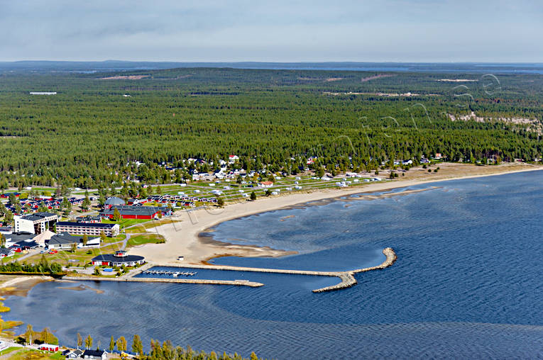 Pete havsbad Flygfoto anläggningar, badplats, byggnader, drönarbilder, drönarfoto, flygbild, flygbilder, Flygfoto, flygfoton, havsbad, hotell, höst, konferenshotell, kurort, Landskap, Norrbotten, Pite havsbad, Piteå, Piteå havsbad, playa, samhällen, sandstrand