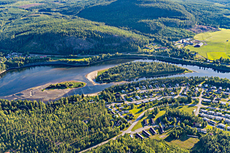 Piteälven vid Älvsbyn Flygfoto drönarbilder, drönarfoto, flygbild, flygbilder, Flygfoto, flygfoton, Norrbotten, Piteälven, samhällen, sommar, Älvsbyn
