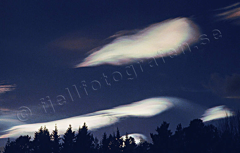 himmel, julkort, julstmning, kvll, lysande, moln, natthimmel, nattmoln, prlemormoln, stmning, stmningsbild, stmningsbilder, vinter, rstid, rstider
