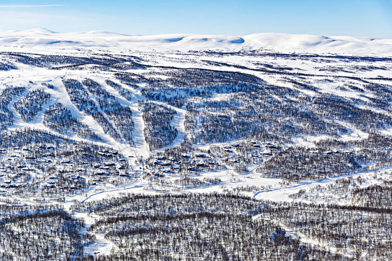Ramundberget Skidanläggning anläggningar, drönarbilder, drönarfoto, flygbild, flygbilder, Flygfoto, flygfoton, Härjedalen, Ramundberget, skidanläggning, skidbackar, skidort, vinter