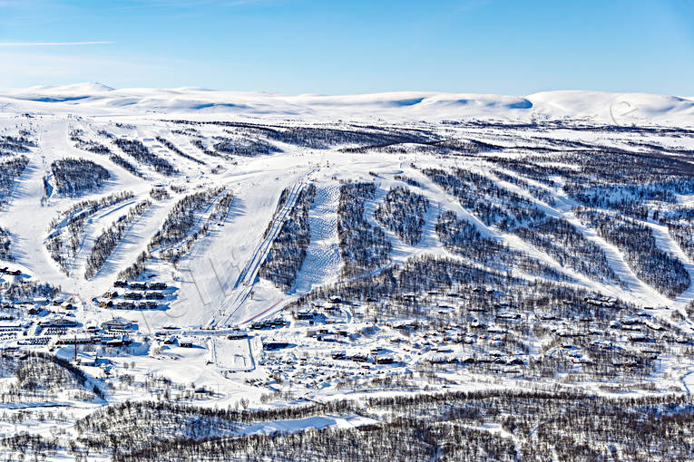 Ramundberget Skidanläggning anläggningar, drönarbilder, drönarfoto, flygbild, flygbilder, Flygfoto, flygfoton, Härjedalen, Ramundberget, skidanläggning, skidbackar, skidort, vinter