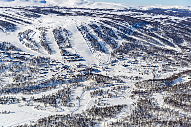Ramundberget Skidanläggning anläggningar, drönarbilder, drönarfoto, flygbild, flygbilder, Flygfoto, flygfoton, Härjedalen, Ramundberget, skidanläggning, skidbackar, skidort, vinter