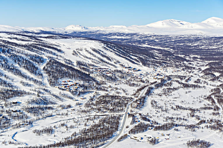 Ramundberget Skidanläggning anläggningar, drönarbilder, drönarfoto, flygbild, flygbilder, Flygfoto, flygfoton, Härjedalen, Ramundberget, skidanläggning, skidbackar, skidort, vinter