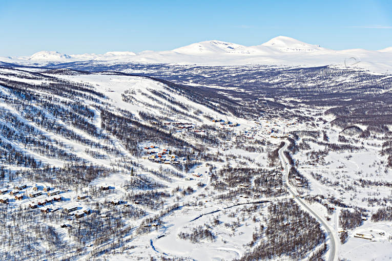 Ramundberget Skidanläggning anläggningar, drönarbilder, drönarfoto, flygbild, flygbilder, Flygfoto, flygfoton, Härjedalen, Ramundberget, skidanläggning, skidbackar, skidort, vinter