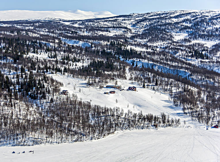 Raukasjö Fjällägenhet byggnader, drönarbilder, drönarfoto, FJÄLLEN, fjällägenhet, flygbild, flygbilder, Flygfoto, flygfoton, Jämtland, Landskap, Raukasjö, Raukasjön, vinter