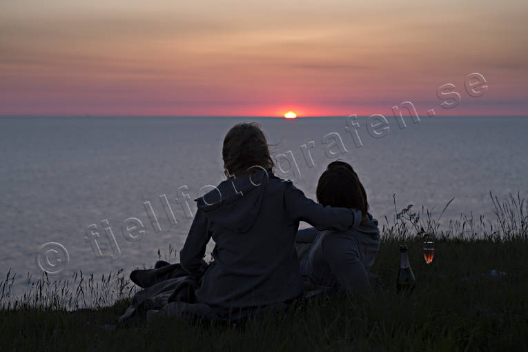hav, havet, havsband, himmel, kvllsljus, krlekspar, Landskap, par, romantik, romantiskt, skymning, solnedgng, sommar, sommarnatt, Stora Karls, stmning, stmningsbild, stmningsbilder, rstid, rstider