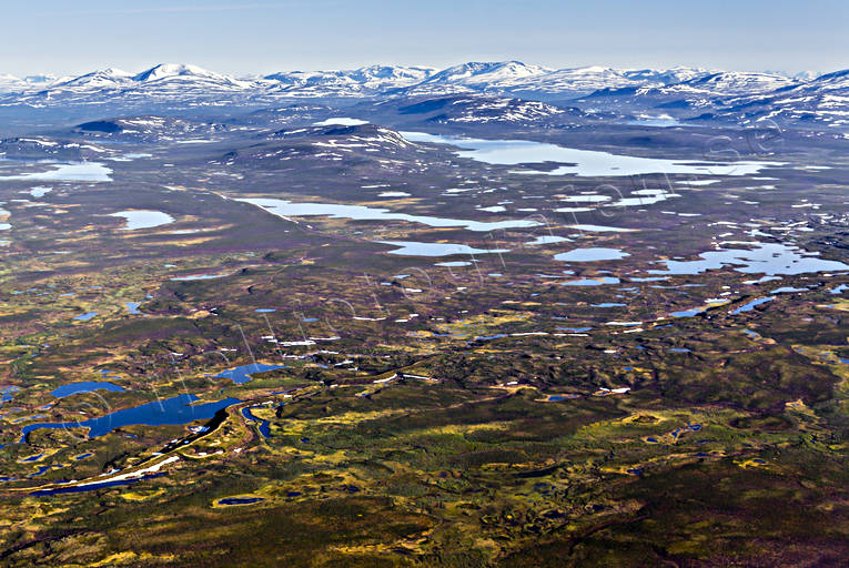 drnarbilder, drnarfoto, FJLLEN, flygbild, flygbilder, Flygfoto, flygfoton, Landskap, lappland, palsaland, palsar, Rstojaure, sandsar, Sandslandet, sommar, tundra, tundralandskap