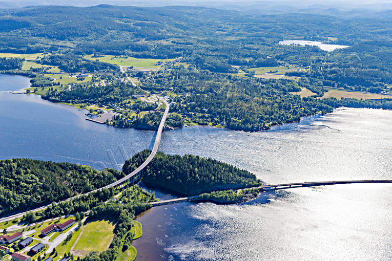 Sandöbron Flygfoto bro, broar, byggnationer, drönarbilder, drönarfoto, flygbild, flygbilder, Flygfoto, flygfoton, kommunikationer, land, Landskap, Sandöbron, sommar, Ångermanland