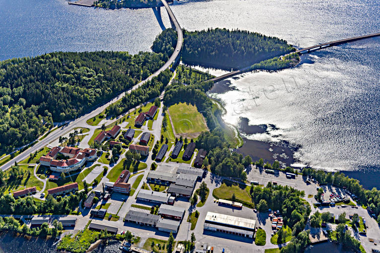 Sandöbron Flygfoto bro, broar, byggnationer, drönarbilder, drönarfoto, flygbild, flygbilder, Flygfoto, flygfoton, kommunikationer, land, Landskap, Sandöbron, sommar, Ångermanland