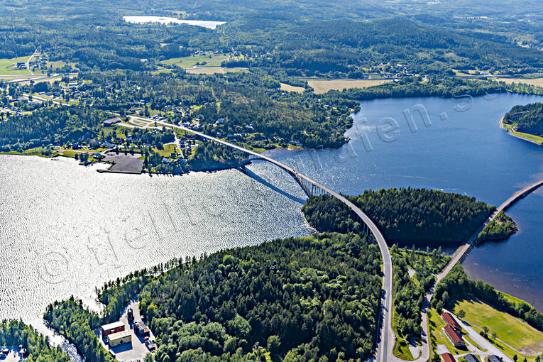 Sandöbron Flygfoto bro, broar, byggnationer, drönarbilder, drönarfoto, flygbild, flygbilder, Flygfoto, flygfoton, kommunikationer, land, Landskap, Sandöbron, sommar, Ångermanland