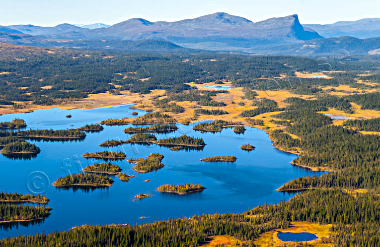 Saxvattnet och Borgahällan Borgahällan, drönarbilder, drönarfoto, fjällbilder, FJÄLLEN, flygbild, flygbilder, Flygfoto, flygfoton, Jämtland, Saxvattnet