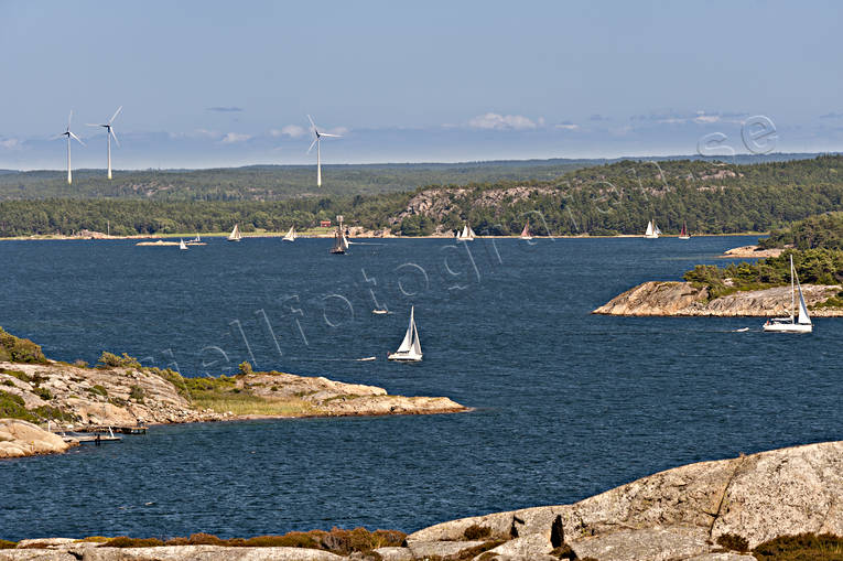 Bohusln, btar, hav, kobbar, kommunikationer, Landskap, natur, segelbt, sjfart, skrgrd, sommar, vatten, vindsnurror, rstider, ar