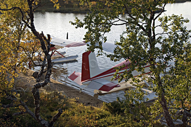 Sjöflygplan i fjällen Bredsjön, fjällen, flyg, flygplan, kommunikationer, luftfart, sjöflyg, sjöflygplan