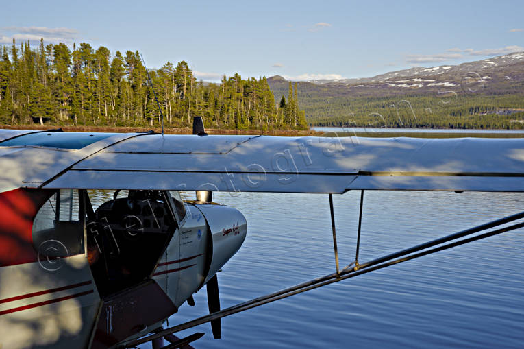 Sjöflygplan på Ånnsjön Bunnerviken, Cub, flygplan, kommunikationer, luftfart, Piper, sjöflyg, sjöflygplan, Ånnsjön