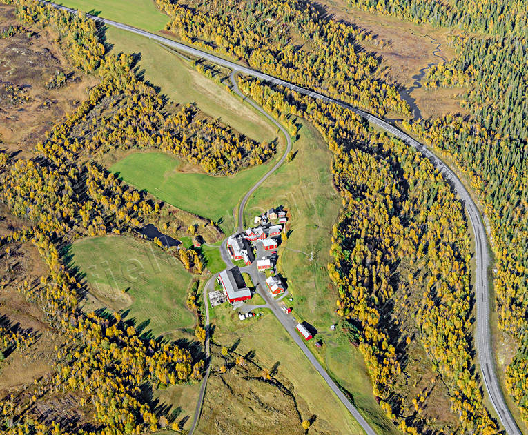 Skalstugan anläggningar, byggnationer, drönarbilder, drönarfoto, flygbild, flygbilder, Flygfoto, flygfoton, gårdar, höst, Jämtland, SEB, semesterhem, Skalstugan, Skalstugans stiftelse, Skalstugevägen