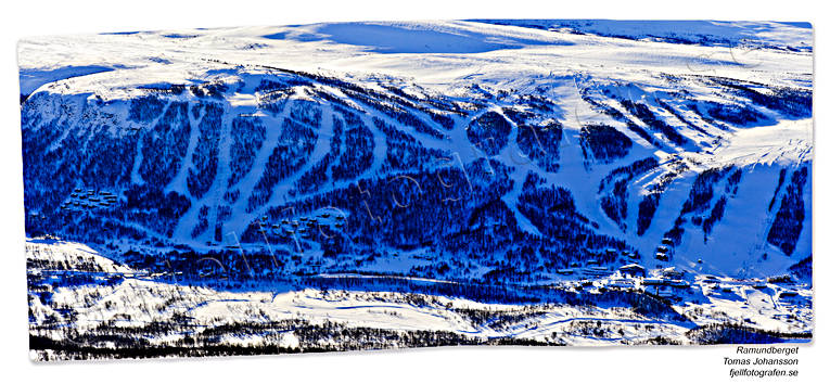 Skidbackar vid Ramundberget drönarbilder, drönarfoto, flygbild, flygbilder, Flygfoto, flygfoton, Härjedalen, Landskap, nedfarter, Ramundberget, samhällen, skidbackar, vinter