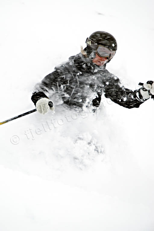 djupsn, lssn, nysn, offpist, puder, ski, skida, skidgldje, skidor, skidkning, sn, sport, utfrskning, vinter
