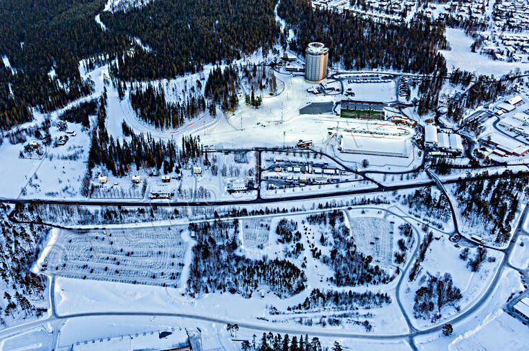 Skidstadion Östersund Flygfoto Arctura, arena, drönarbilder, drönarfoto, flygbild, flygbilder, Flygfoto, flygfoton, Jämtland, skidanläggning, skidbackar, skidort, skidskytte, Skidstadion, städer, tävlingsarena, vinter, VM 2008, Östersund