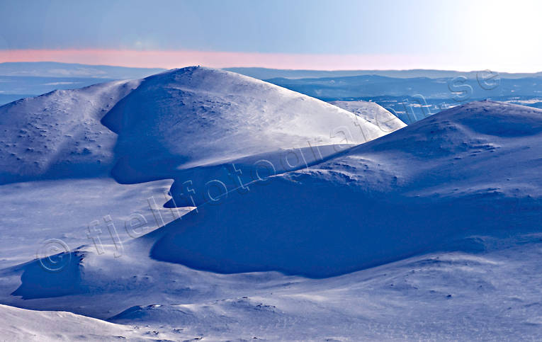borgafjllen, drnarbild, drnarbilder, drnarfoto, fjll, fjllbilder, flygbild, flygbilder, Flygfoto, flygfoton, Jiengejehtseme, Landskap, lappland, skuggor, skuggspel, vinter, vinterfjll