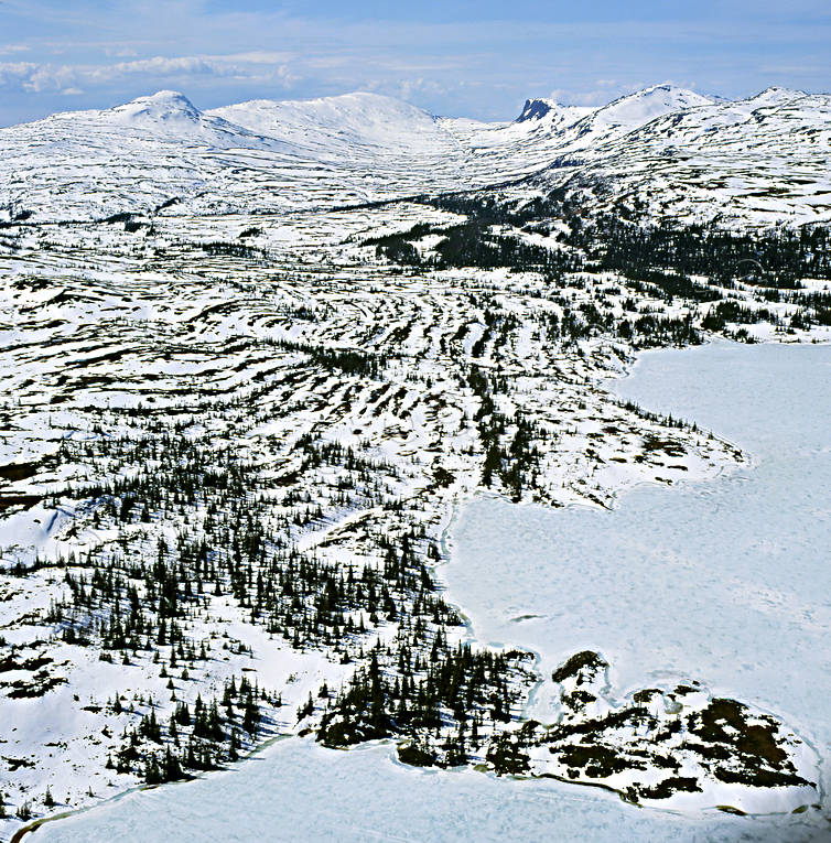 Skäckerfjällen från sydost dal, drönarbilder, drönarfoto, fjäll, flygbild, flygbilder, Flygfoto, flygfoton, Jämtland, Landskap, Skäckerfjällen, vinter, vinterlandskap, vår