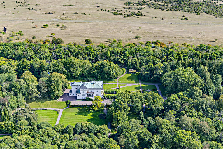 Solidens Slott Öland Borgholm, drönarbilder, drönarfoto, flygbild, flygbilder, Flygfoto, flygfoton, kungafamiljen, samhällen, slott, Soliden, Solidens Slott, sommar, sommarrecidence, Öland