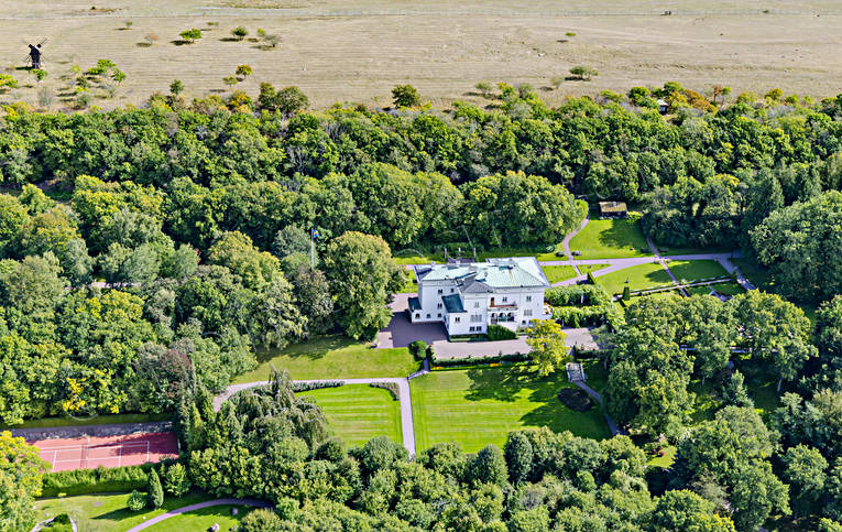 Solidens Slott Öland Borgholm, drönarbilder, drönarfoto, flygbild, flygbilder, Flygfoto, flygfoton, kungafamiljen, samhällen, slott, Soliden, Solidens Slott, sommar, sommarrecidence, Öland