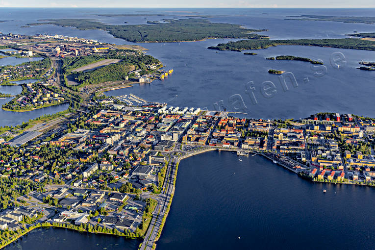 Stadsviken Luleå Flygfoto drönarbilder, drönarfoto, flygbild, flygbilder, Flygfoto, flygfoton, Luleå, Norra hamnen, Norrbotten, sommar, Stadsviken, städer