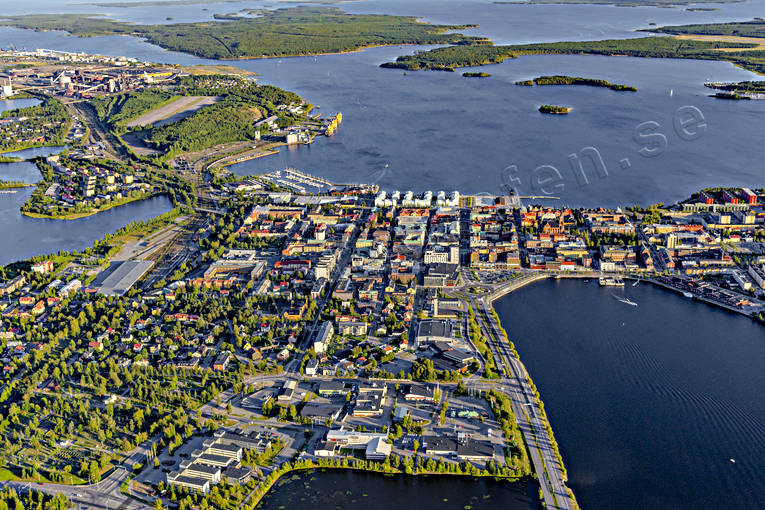 Stadsviken Luleå Flygfoto drönarbilder, drönarfoto, flygbild, flygbilder, Flygfoto, flygfoton, Luleå, Norra hamnen, Norrbotten, sommar, Stadsviken, städer