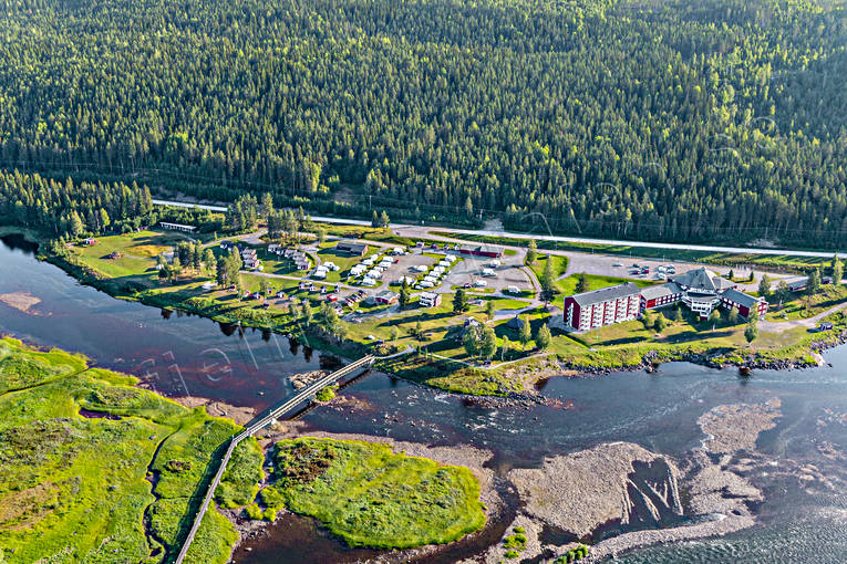 Storforsen i Piteälven anläggningar, drönarbilder, drönarfoto, fall, flygbild, flygbilder, Flygfoto, flygfoton, fors, forsar, hotell, Landskap, Norrbotten, Piteälven, Sevärdheter, Storforsen, turistattraktion, Varjisån, vattenfall