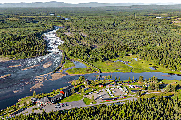 Storforsen i Piteälven anläggningar, drönarbilder, drönarfoto, fall, flygbild, flygbilder, Flygfoto, flygfoton, fors, forsar, hotell, Landskap, Norrbotten, Piteälven, Sevärdheter, Storforsen, turistattraktion, Varjisån, vattenfall