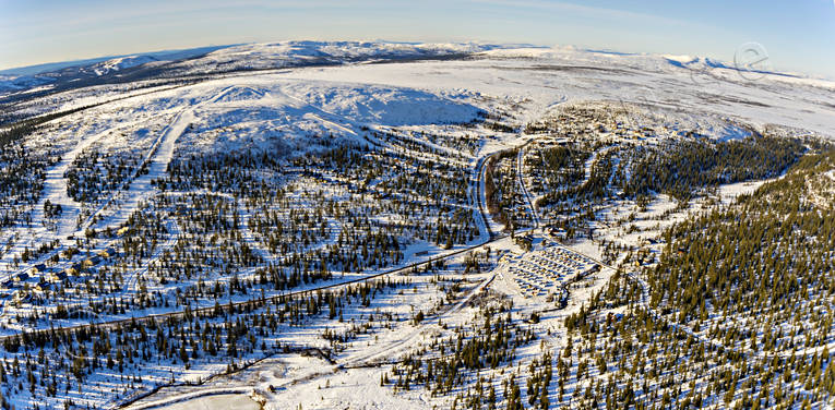 Storhågna Fjällby anläggningar, Dalvallen, drönarbilder, flygbilder, Flygfoto, hotell, Jämtland, skidanläggning, Storhogna, Storhågna, vinter