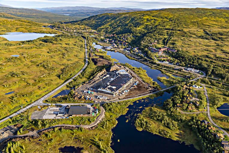 Storlien Flygfoto Coop, drönarbild, drönarbilder, drönarfoto, Eurocash, flygbild, flygbilder, Flygfoto, flygfoton, gränshandel, Jämtland, samhällen, sommar, Storlien