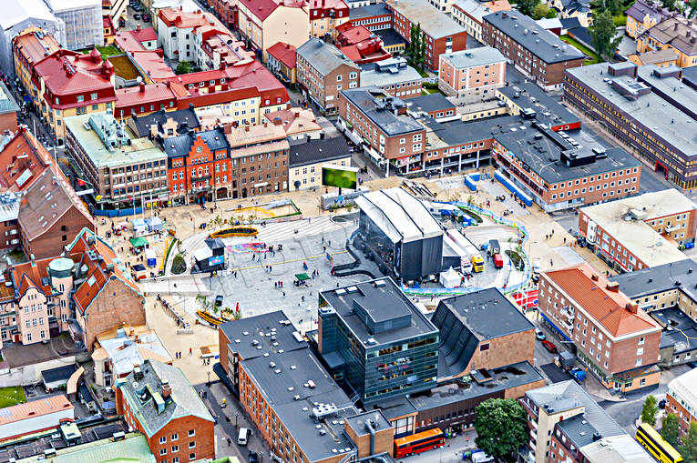 centrum, drnarbilder, drnarfoto, festival, flygbild, flygbilder, Flygfoto, flygfoton, Jmtland, scen, scenen, stad, Storsj, Storsjyran, Stortorget, stder, torg, torget, Yran, stersund